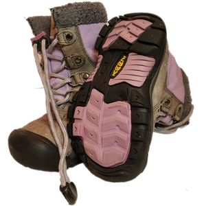 Keen 200g insulated winter boot with leather